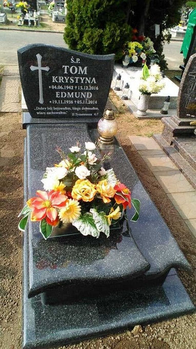 Krystyna Tom 1942 Kędzierzyn - Koźle - Grobonet - Wyszukiwarka osób pochowanych