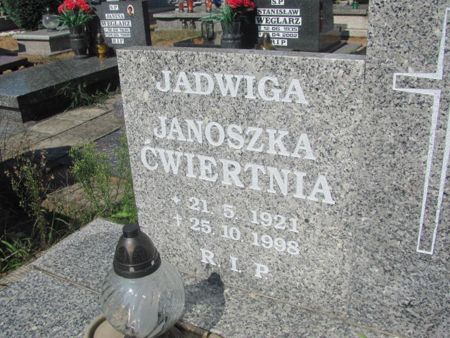 Jadwiga Janoszka-Ćwiertnia 1921 Kędzierzyn - Koźle - Grobonet - Wyszukiwarka osób pochowanych