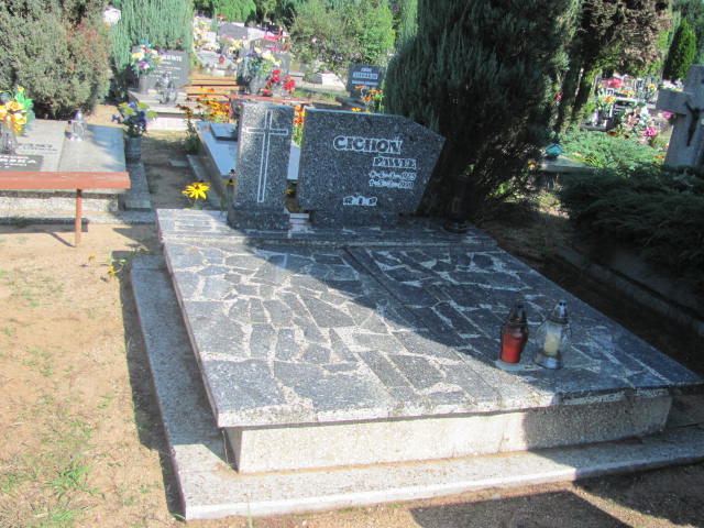Grób Genowefa Cichoń