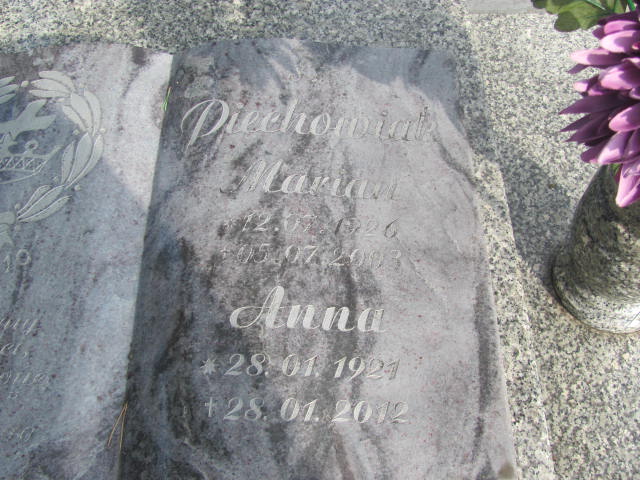 Anna Piechowiak 1921 Kędzierzyn - Koźle - Grobonet - Wyszukiwarka osób pochowanych