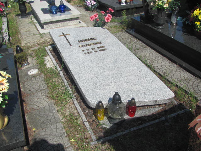 Grób Bożena Koenig