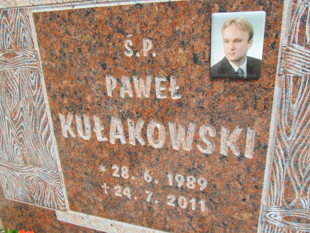 Paweł Kułakowski 1989 Kędzierzyn - Koźle - Grobonet - Wyszukiwarka osób pochowanych