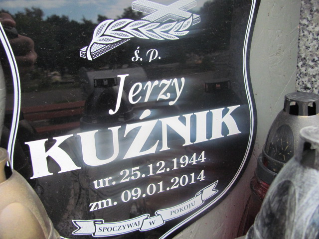 Jerzy Kuźnik 1944 Kędzierzyn - Koźle - Grobonet - Wyszukiwarka osób pochowanych