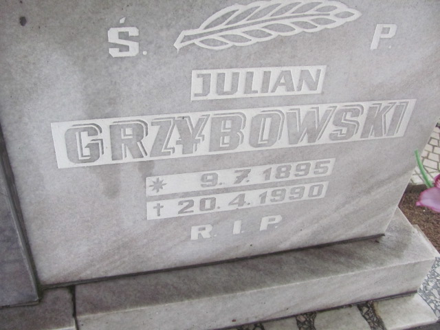 Julian Grzybowski 1895 Kędzierzyn - Koźle - Grobonet - Wyszukiwarka osób pochowanych