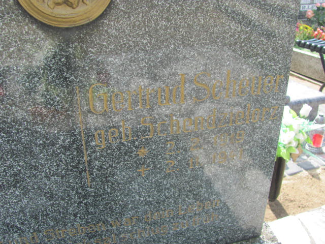 Gertrud Scheuer 1919 Kędzierzyn - Koźle - Grobonet - Wyszukiwarka osób pochowanych